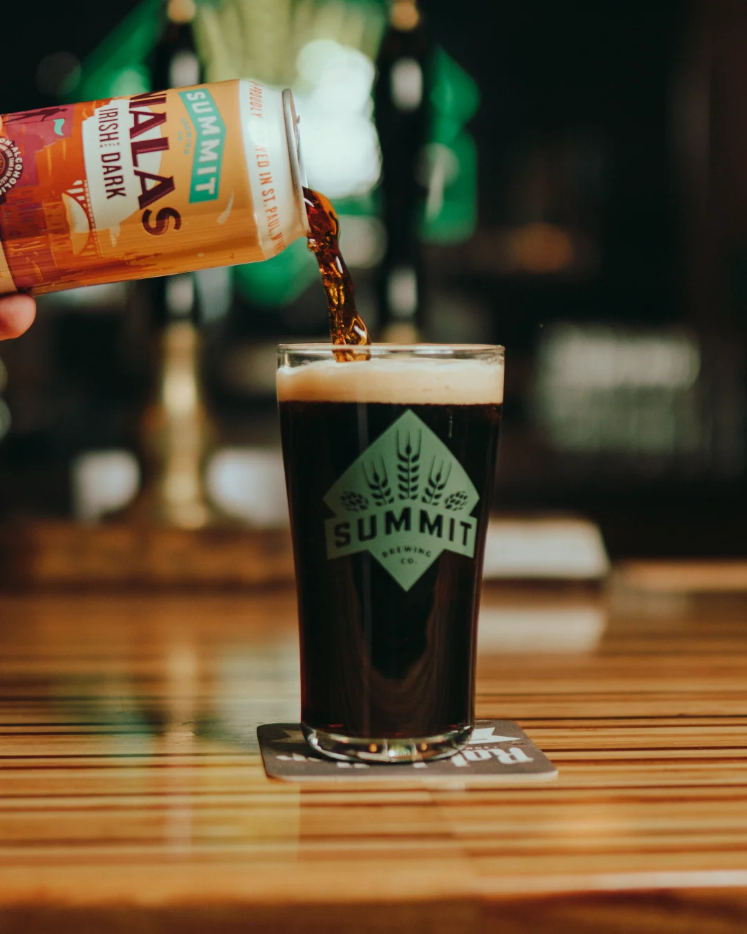 Nialas N/A Irish Dark | Summit Brewing Co.